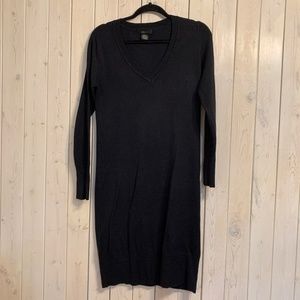 BCBG, Long Sleeved, V-Neck Sweater Dress, L